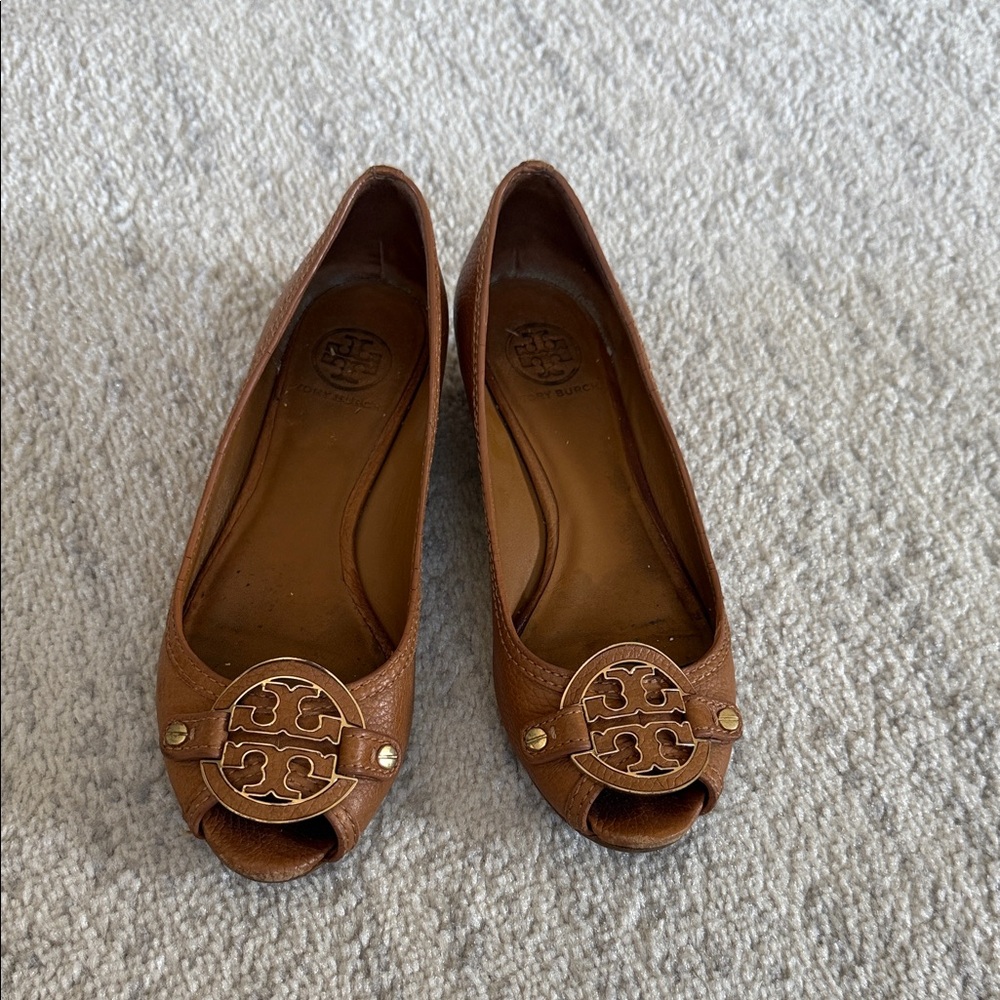 Tory Burch Tan Peep-Toe
